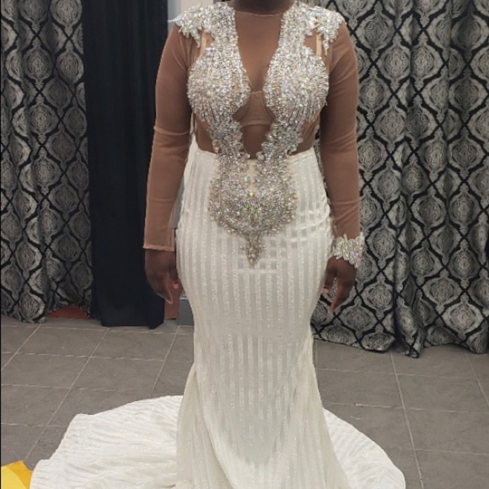PROM / WEDDING DRESS